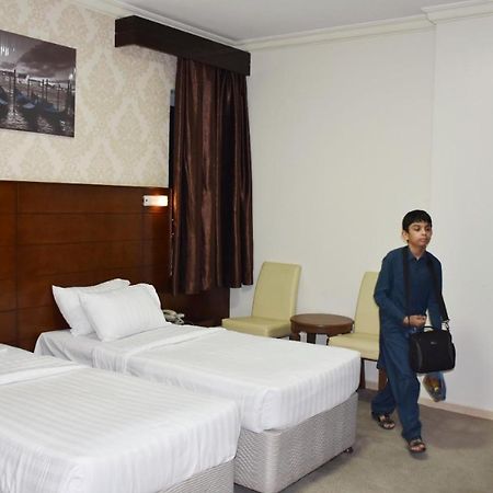 Mirage Al Salam Hotel Medina Bagian luar foto